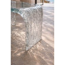 MOUNTAIN SPRING WATER SPRING TABLE